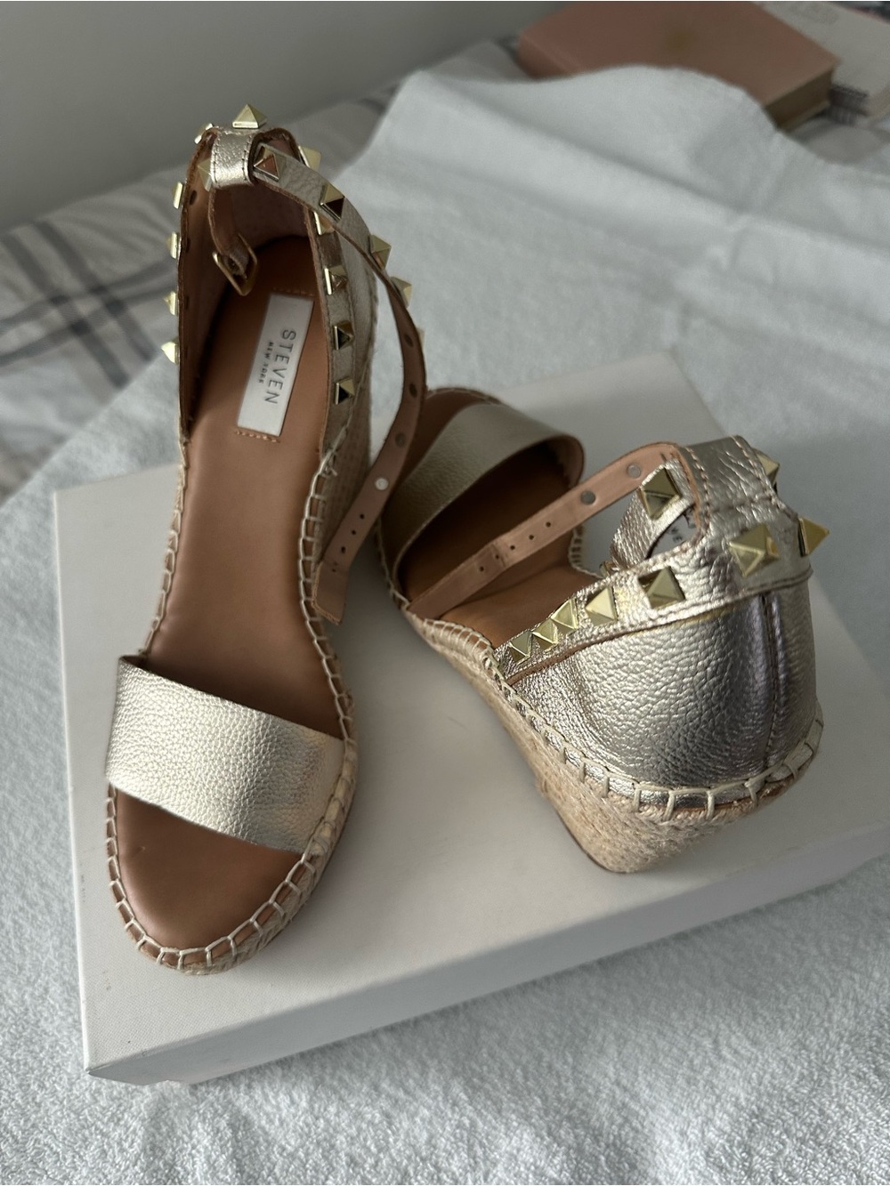 Steve Madden Gold Studded Espadrille Wedge Sandals